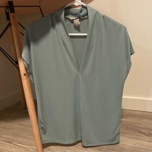 H&M Women's Blouse in Soft Green